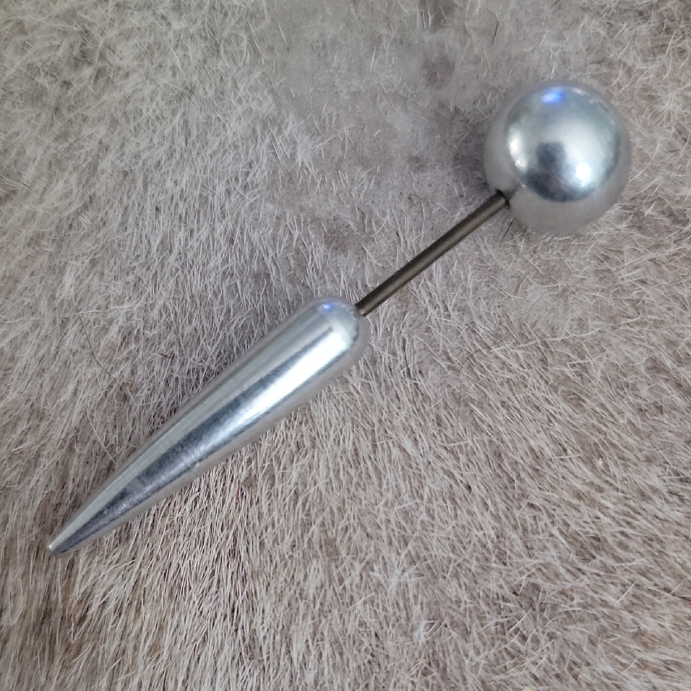 Silver Toned Hat Stick Pin